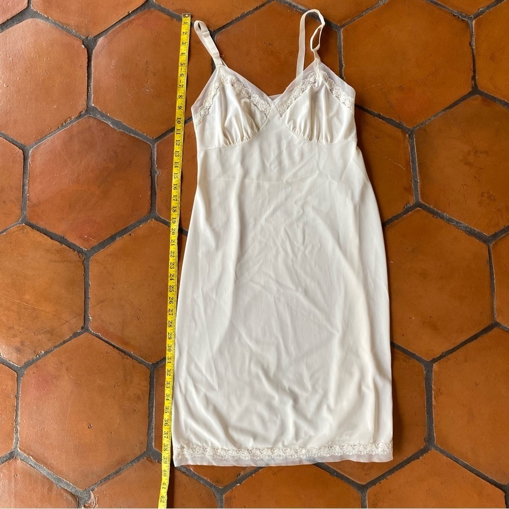 Vtg 70s Lorraine Womens 36 Tall Cream 100% Nylon Full Slip Dress Lace Feminine - Picture 7 of 9
